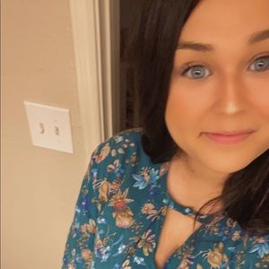 Meet your Posher, Maritza